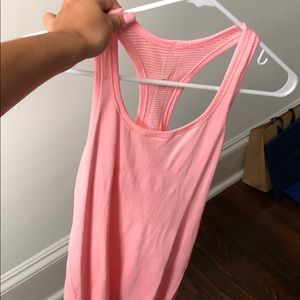 Lululemon swiftly tech racer back size 4
